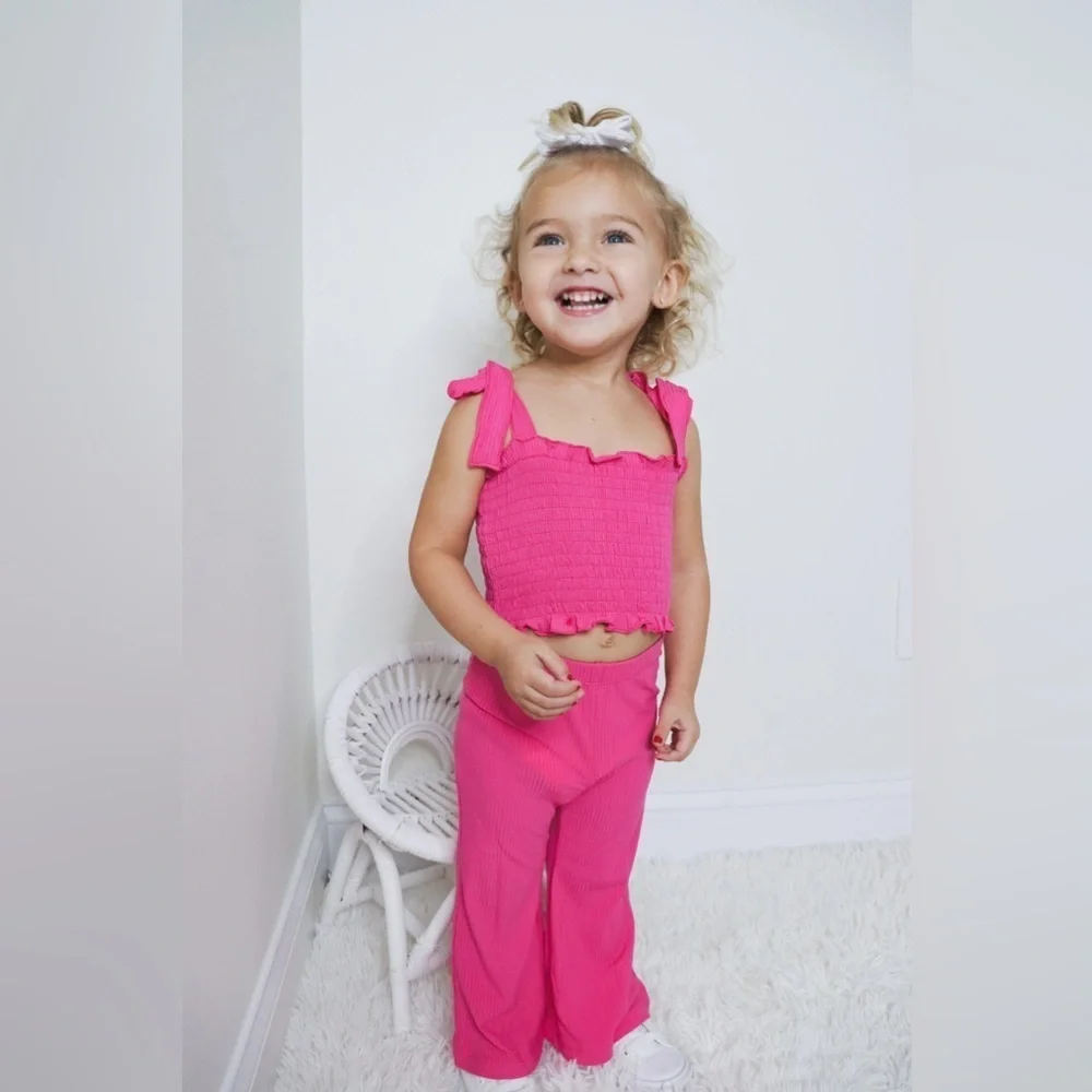 Hot Pink Toddler Linen Set